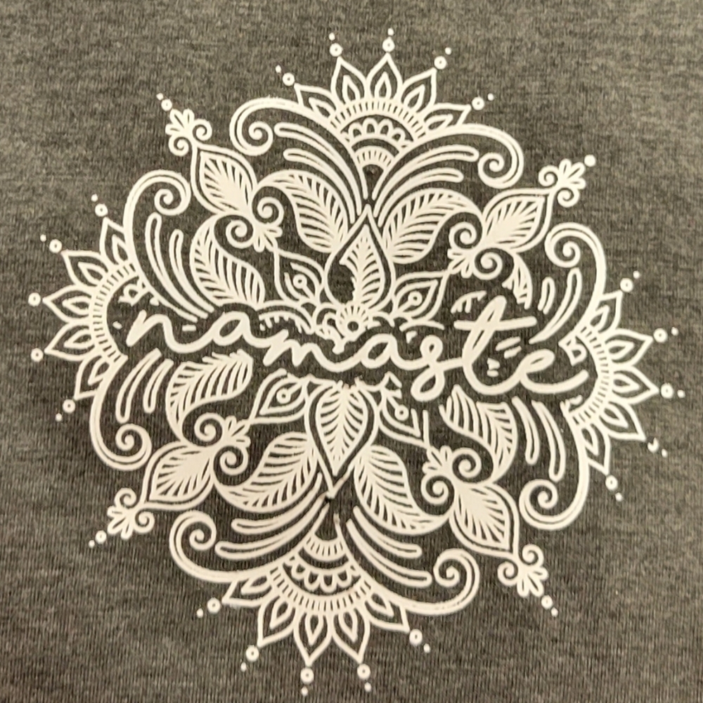 Namaste Gray Short Sleeve Tee Large Gray